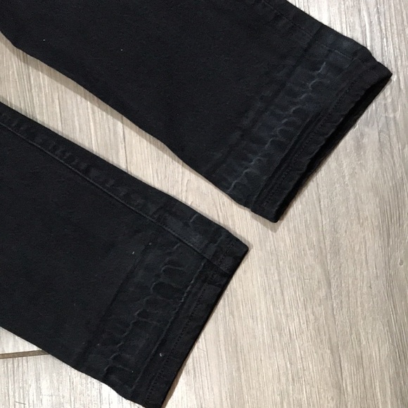 Levi’s Premium Quality Clothing 501s Black Button Fly Straight Leg Jeans - Picture 9 of 13